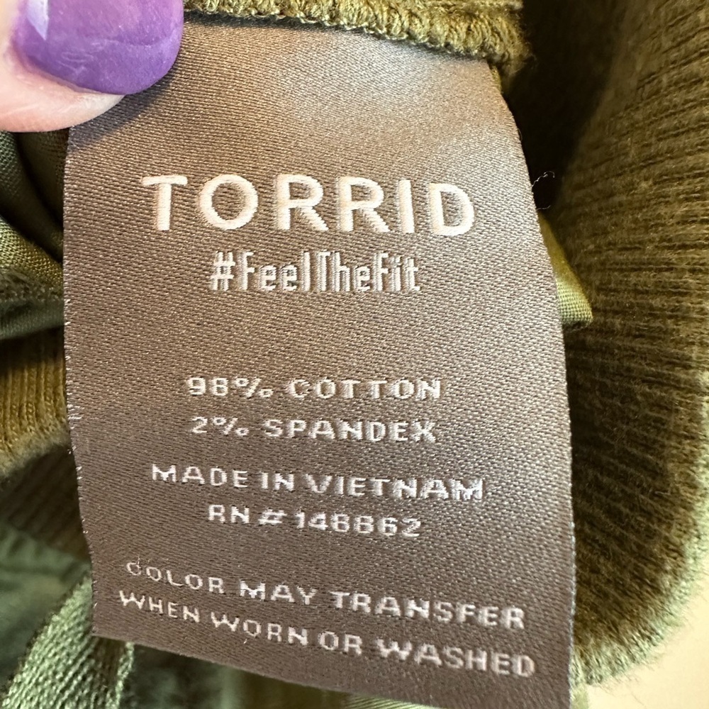 Torrid Pull On Convertible Poplin Crop Olivine Green Pant 3 High Rise Stretch - Picture 6 of 7
